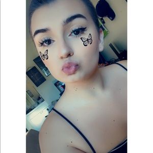 Meet your Posher, Angelique